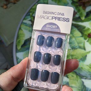 MagicPress Nails, short, blue-grey